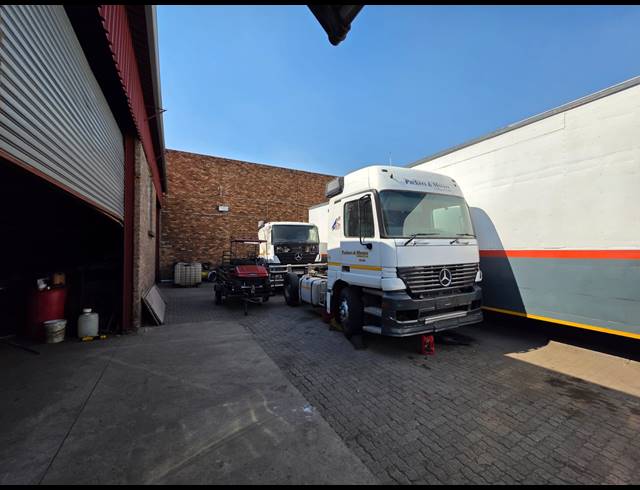 316M² WAREHOUSE TO LET IN ALRODE